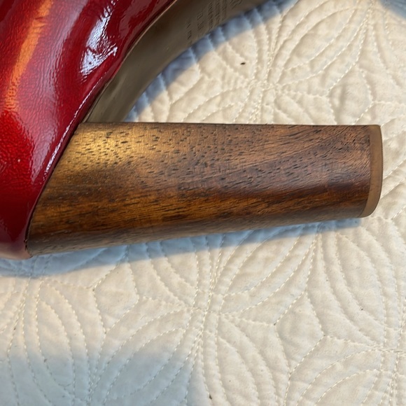 Gorgeous Red Peeptoe Heels - Picture 7 of 7